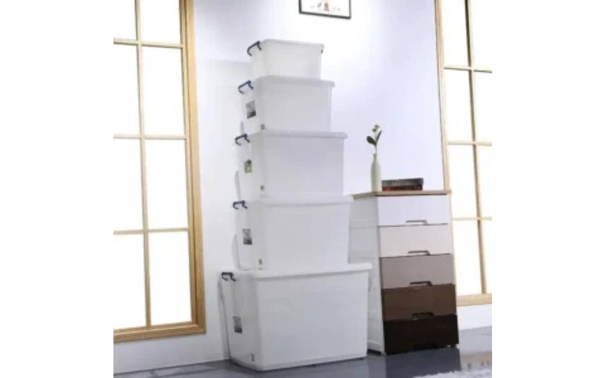 plastic storage boxes in the UAE