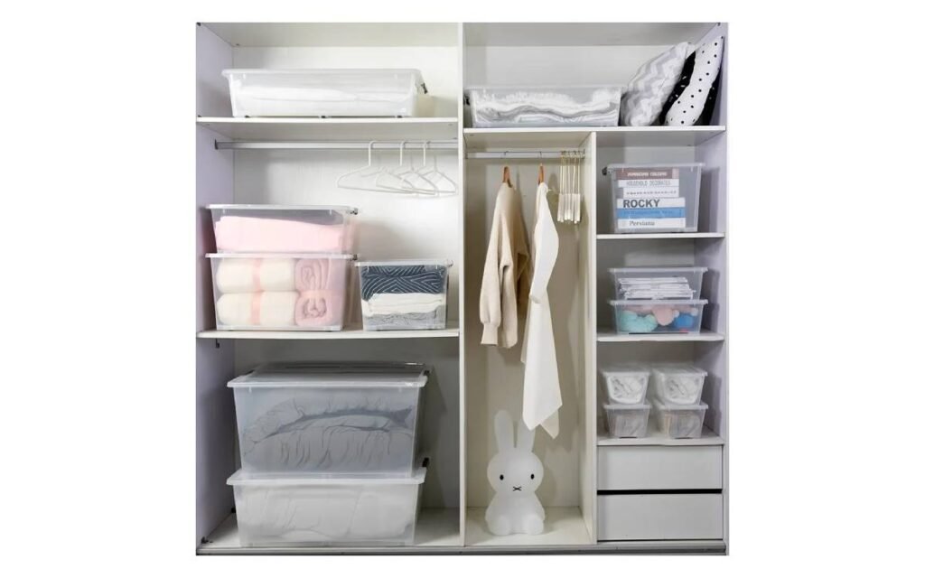 clear storage boxes with lids in Dubai